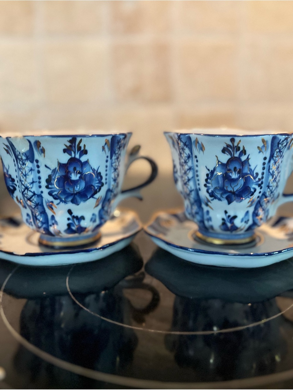 Blue Floral Porcelain Russian Gzhel Set - Classic Hand-Painted Design